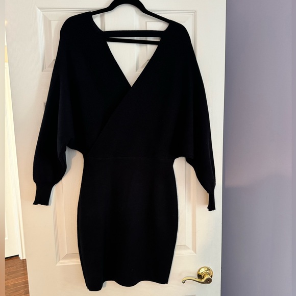 Amazon v neck sweater dress - Picture 1 of 3